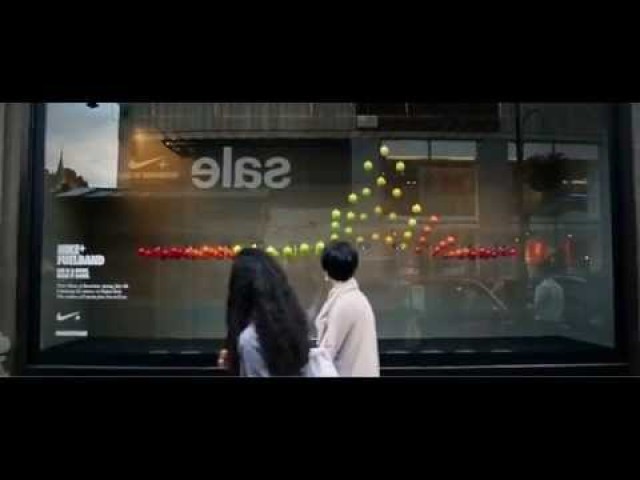 NIKE INTERACTIVE WINDOW DISPLAYS
