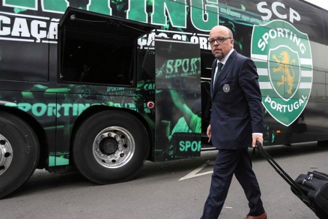 "Presumo que todos os s&oacute;cios do Benfica tenham financiamento no combust&iacute;vel..."